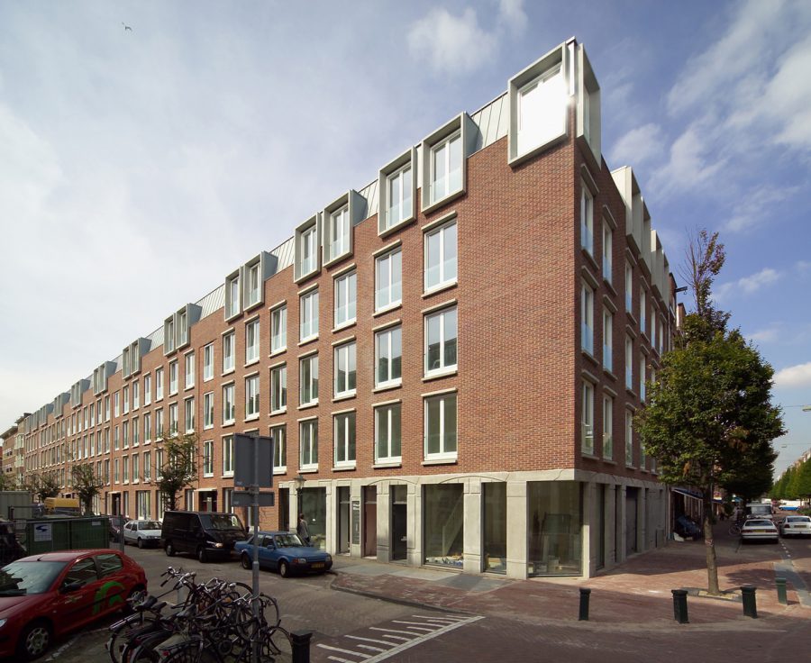 M3H Architecten Stedelijke Renovatie Woningbouw Baksteen De Mokumer Amsterdam Tobias Bader, Jeroen Caderius van Veen, Wouter Kroeze, Marc Reniers, Machiel Spaan, Frank van der Wal